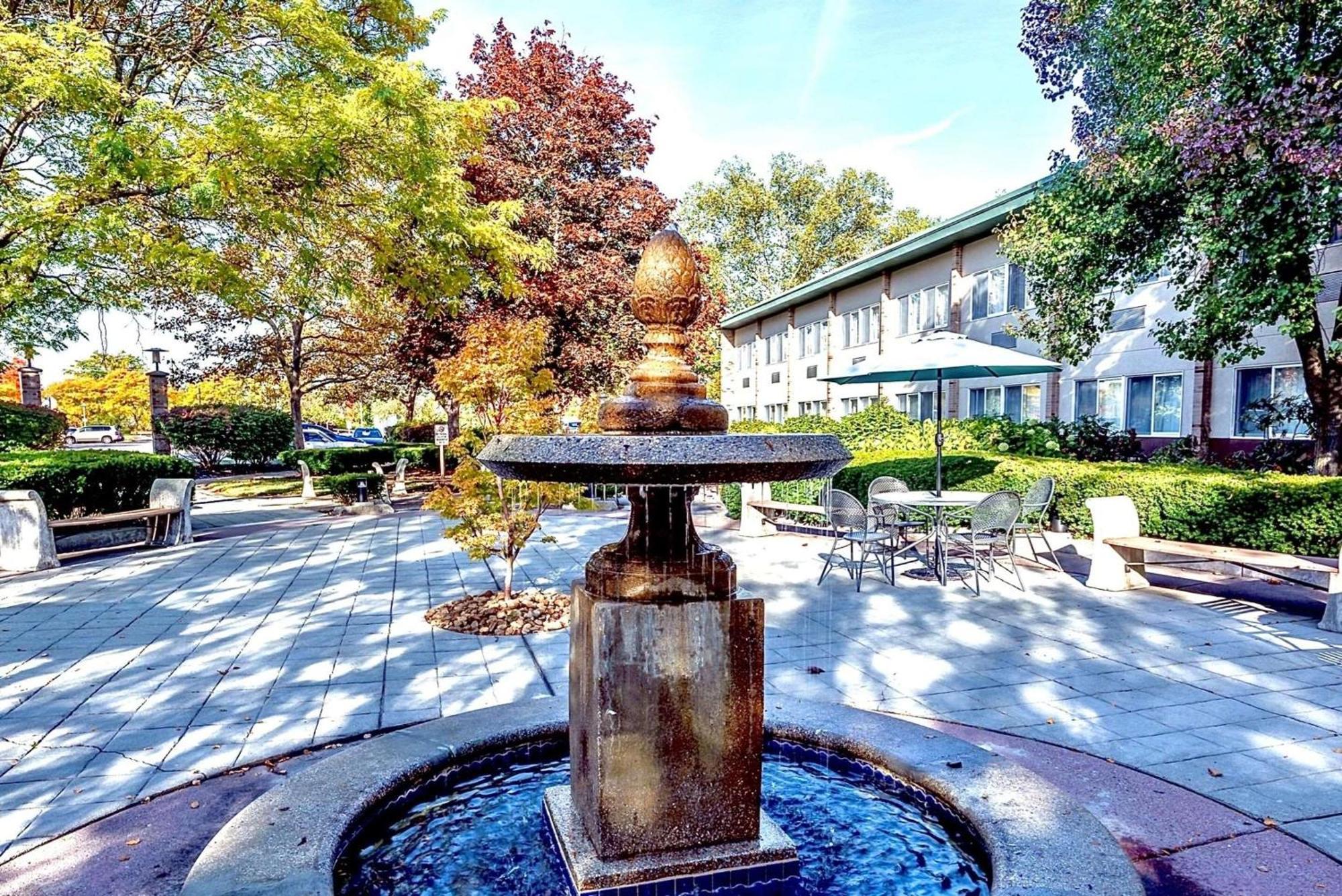 Radisson Hotel Providence Airport Warwick Exterior foto